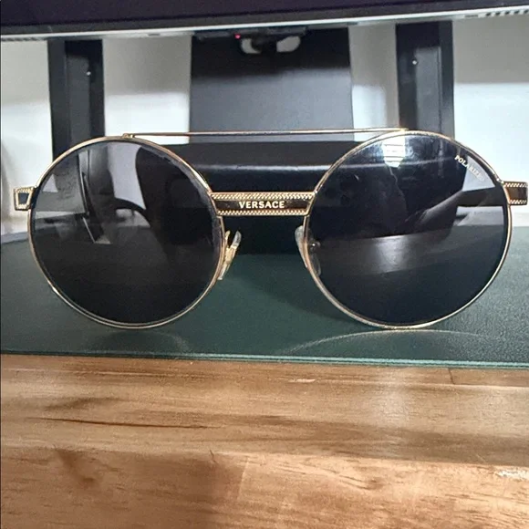Vintage Versace VE2210 1002 Men’s Sunglasses